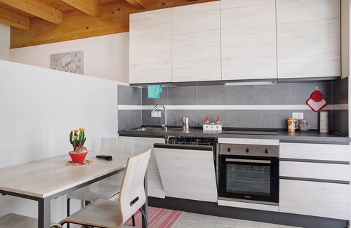 Talamona Apartamento | Estudio 'Agriturismo L'isola Del Cavallo 4' con vistas a la montaña, jardín compartido y Wi-Fi