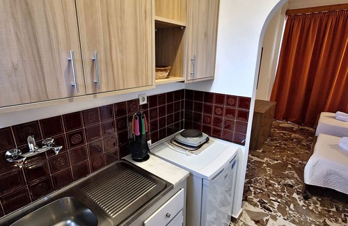 Melikia Apartamento | Apartamento estudio 'Alexandra Studio 7' con balcón privado y Wi-Fi