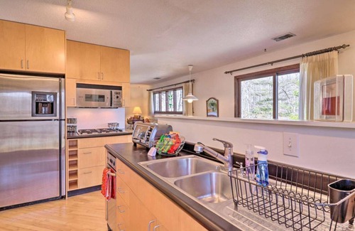 Cullowhee Apartamento | Apartamento tipo estudio sobre Catamount Gap - 2 millas de WCU con cocina completa