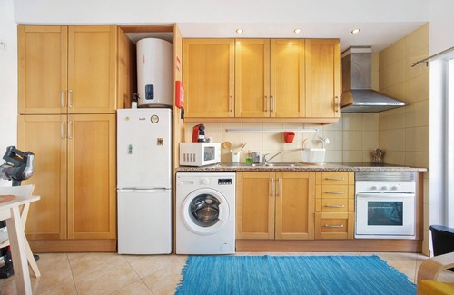 Portimao Apartamento | Apartamento Estudio "Belo Horizonte Studio - Pet Friendly" con vistas a la montaña, piscina y Wi-Fi
