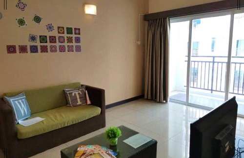 Malacca City Apartamento | Studio Apartment by Kalai