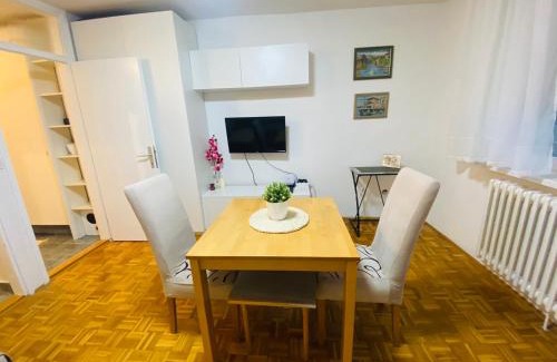 Novi Grad Sarajevo Apartamento | Studio Apartment Dobrinja