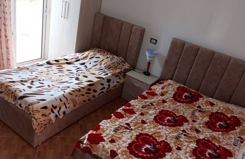 Qerek Apartamento | Studio Apartment Hamallaj Beach