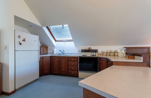 Byfield Apartamento | Studio apartment ideally located in the coveted Seabrook Beach Village District