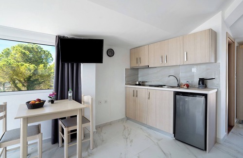 Pidima Kyras Apartamento | Estudio 'Iguana 18' con vistas al mar, Wi-Fi y aire acondicionado