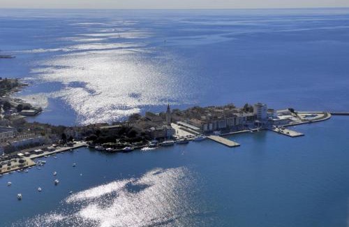 Savudrija Apartamento | Studio apartment in Savudrija with Seaview, Terrace, Air condition, WIFI (123-10)