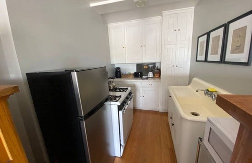 Cheyenne Apartamento | Studio apartment in the middle of downtown!