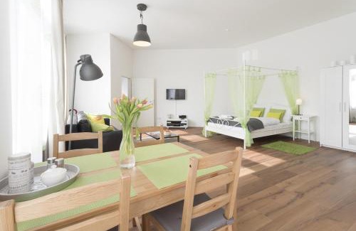Neukoelln Apartamento | Studio Apartment Niemetzstr 51