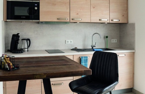 Dormagen Apartamento | Studio apartment no. 12 on the 2nd floor left (street side, roof terrace)