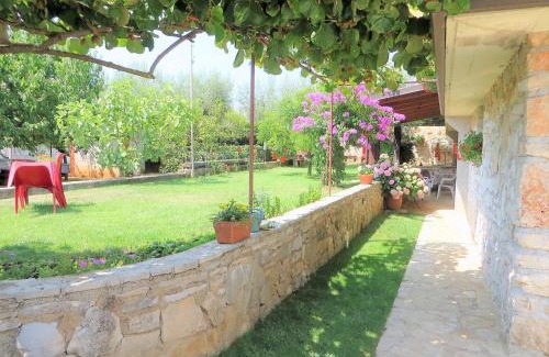 Mali Maj Apartamento | Studio Apartment Paljar