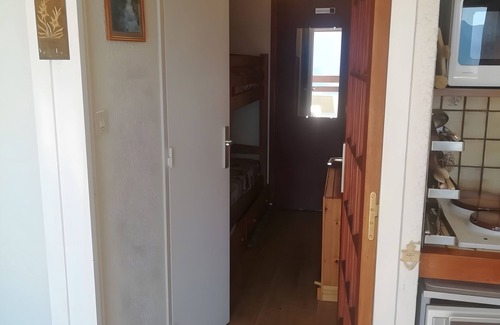 Auris Apartamento | Apartamento estudio 'Pathabac' con vistas a la montaña y balcón