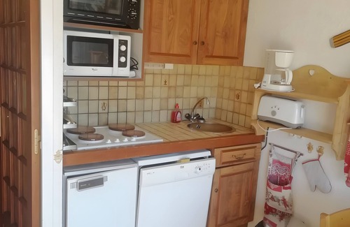 Auris Apartamento | Apartamento estudio 'Pathabac' con vistas a la montaña y balcón