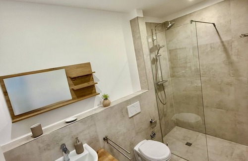 Rhein-Erft-Kreis District Apartamento | Estudio-Apartamento-Baño Privado-Vista al patio