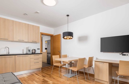Icici Apartamento | Rona Erea Ičići D7