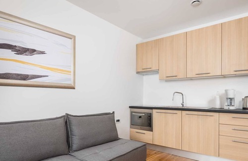 Icici Apartamento | Rona Erea Ičići D7