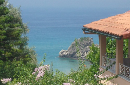 Parelia Apartamento | Studio Apartment Tonia With sea View and Garden - Pelekas Beach, Corfu