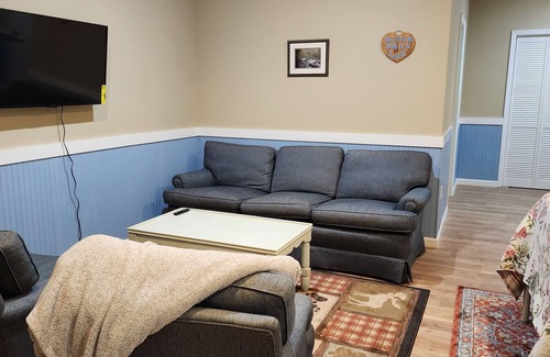 Sylva Apartamento | Studio apartment with separate kitchen near WCU.