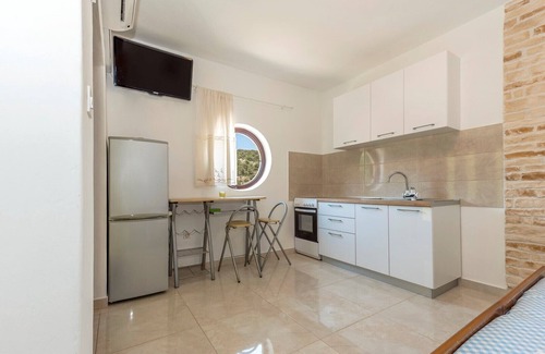 Zirje Apartamento | Apartments Žirje / Studio with Sea View A2