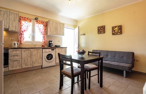 Faraklata Apartamento | Apartamento estudio "Zoi studio" con vistas al mar, jardín compartido y Wi-Fi