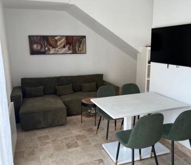 Rosny-sous-Bois Apartamento | Studio Appart 35m
