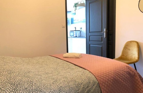 Rive Droite Apartamento | Studio Armorique - commerces