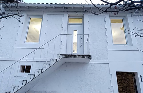 Angouleme Apartamento | Studio Atypique, Cosy et Neuf au Centre-ville