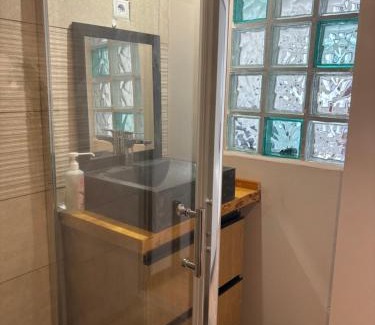 Vitrolles Apartamento | Studio au cœur du vieux village