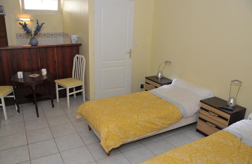 Saint-Jouan-des-Guerets Apartamento | Studio au manoir