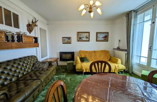 Pugny-Chatenod Apartamento | studio au Grand Hôtel du Revard Un Voyage dans le Temps