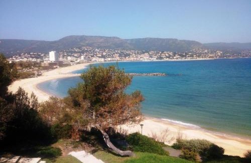 Le Lavandou Apartamento | Studio au Lavandou avec parking, accès direct plage - FR-1-251-252