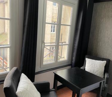 Dole Apartamento | Studio au Moulin " Design Noir " Vue Unique
