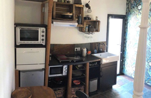 Saint-Paul-la-Coste Apartamento | Studio Avec Terrasse Dans Mas Historique Cévenol