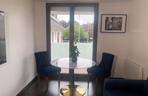 Neuilly-sur-Marne Apartamento | Studio Avec Balcon