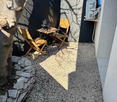 Balaruc-les-Bains Apartamento | Studio avec Jardin