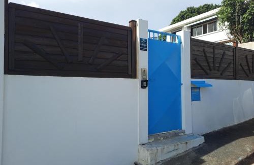 Saint-Claude Casa | Studio avec piscine privée, idéalement situé