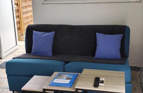 Saint-Claude Casa | Studio avec piscine privée, idéalement situé