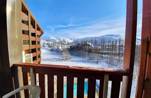 Bergers Apartamento | Studio avec piscine privee et balcon amenage a Huez