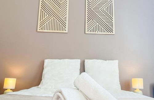 Meaux Apartamento | Studio B3 - Centre-Ville Meaux - Proche Disneyland