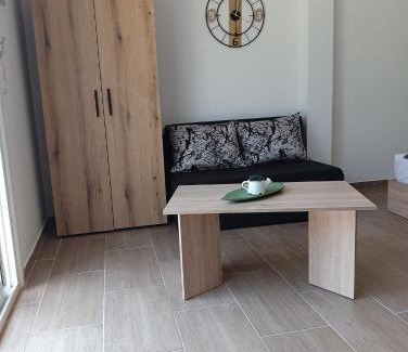 Toroni Apartamento | Studio Bakali 2