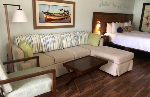 Estate Annas Retreat Complejo | POOLSIDE Studio Suite @ Beachfront Wyndham Margaritaville Resort - PREMIER HOST!
