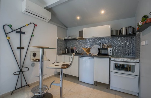 Le Beausset Apartamento | Le Beausset house in the heart of nature - Swimming pool