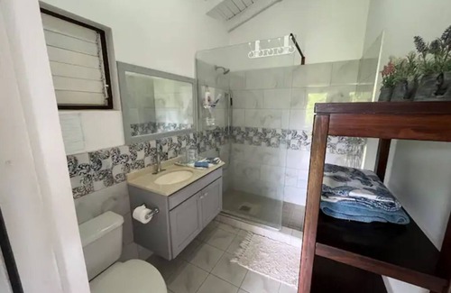 Colonarie Apartamento | Studio Blu at Waves Villa Guesthouse