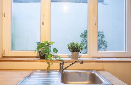 Liege Apartamento | Studio Botanique Bethel