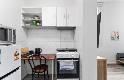 Brunswick West Apartamento | Studio Brunswick Rd | Free Parking | 10 min to CBD