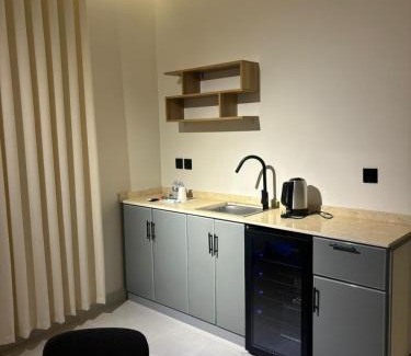 King Abdul Aziz Road Apartamento | Studio C3