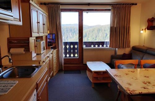 Notre-Dame-de-Bellecombe Apartamento | Studio cabine fonctionnel pour 6 pers. au pied des pistes - Parking inclus - FR-1-595-5