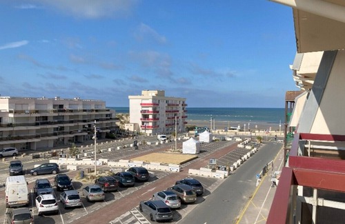 Camiers Apartamento | Studio cabin, sleeps 4, on the Sainte Cécile esplanade