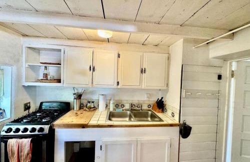 San Cristobal Casa | Studio Cabin Suite on Organic Farm Stay near Taos, New Mexico
