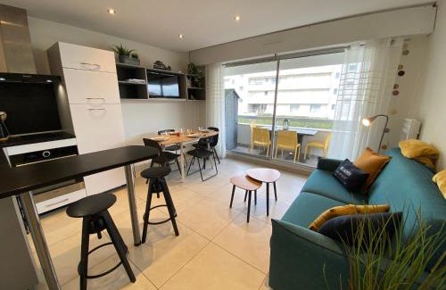Arcachon Apartamento | Studio Cabine à Arcachon avec Parking, WiFi et Accès Direct Plage - FR-1-374-219