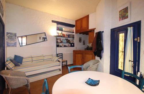 Collioure Apartamento | Studio Cabine à Collioure, à 100m de la Plage et des Commerces - FR-1-309-153